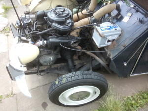 2CV engine bay