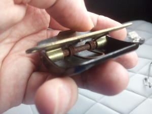 2CV front window latch hinge