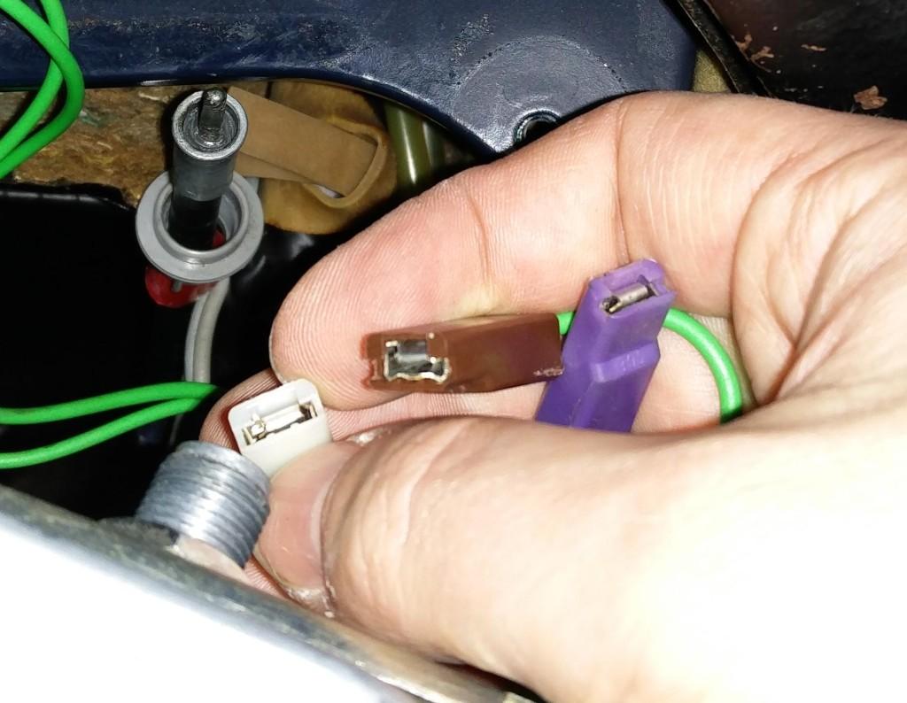 2CV speedo wiring loom connectors