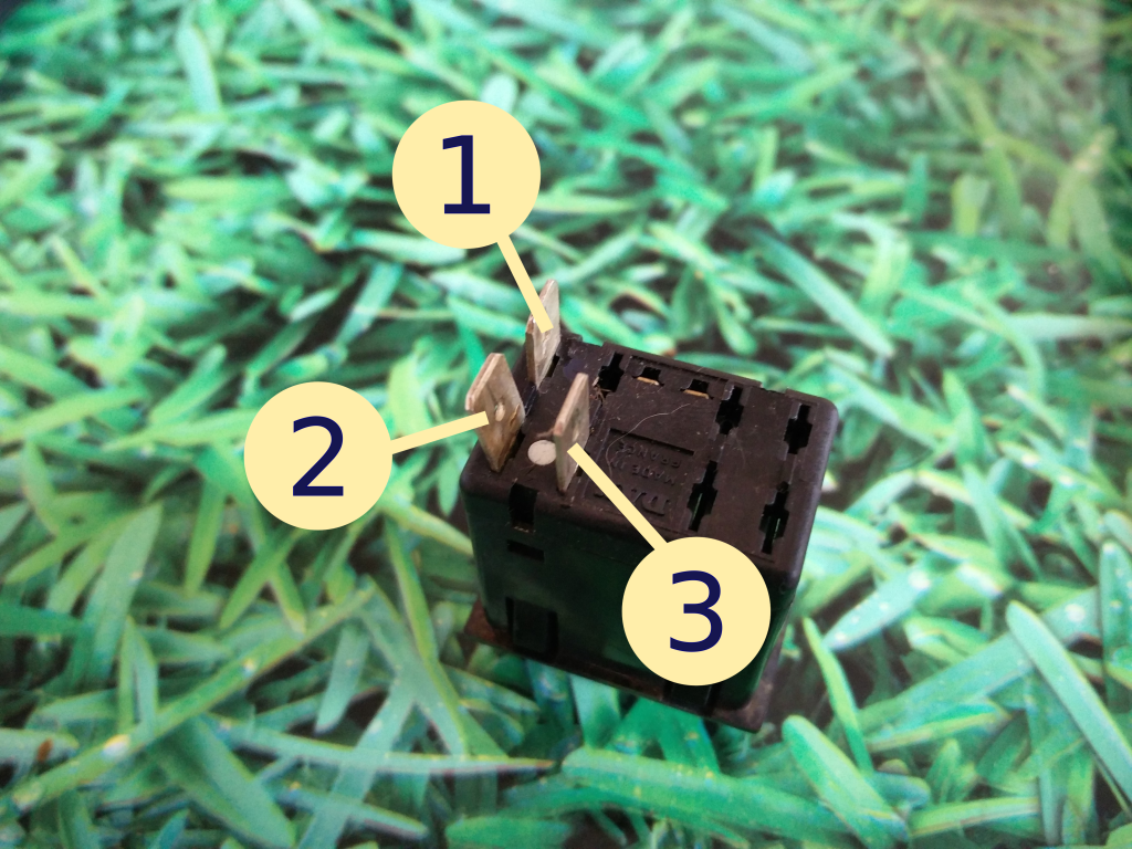 2CV wiper switch connectors