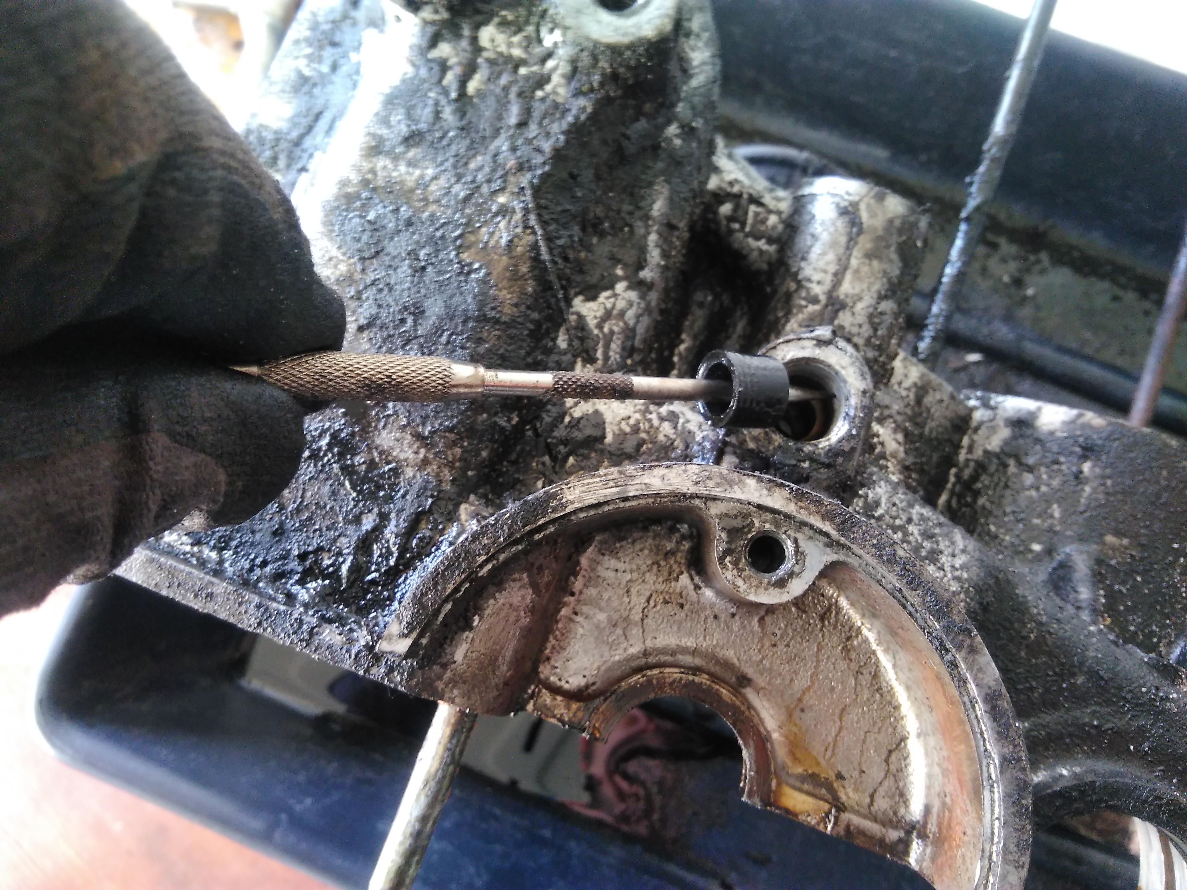 2CV oil cooler seal removal