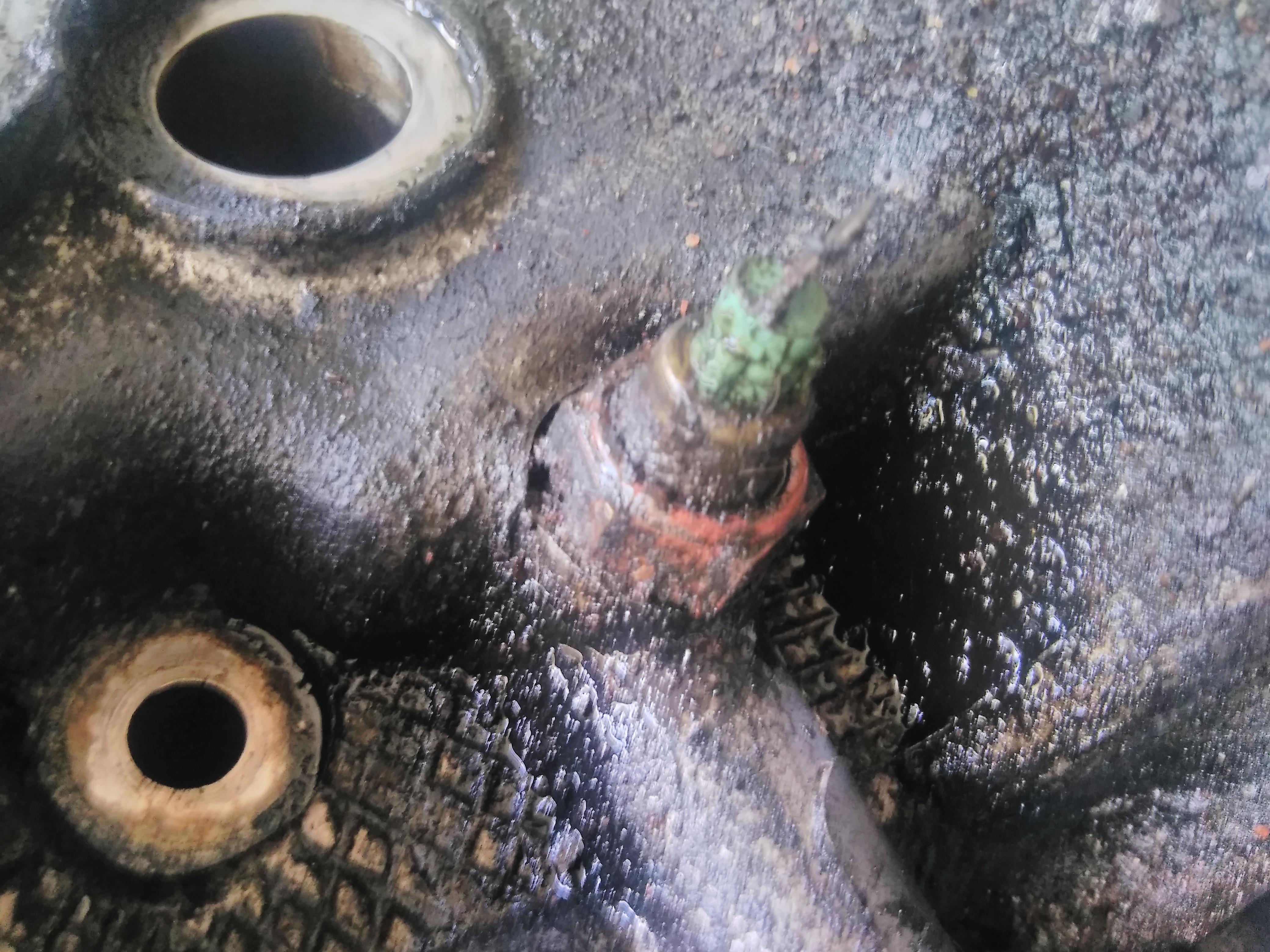 2CV low oil pressure sender