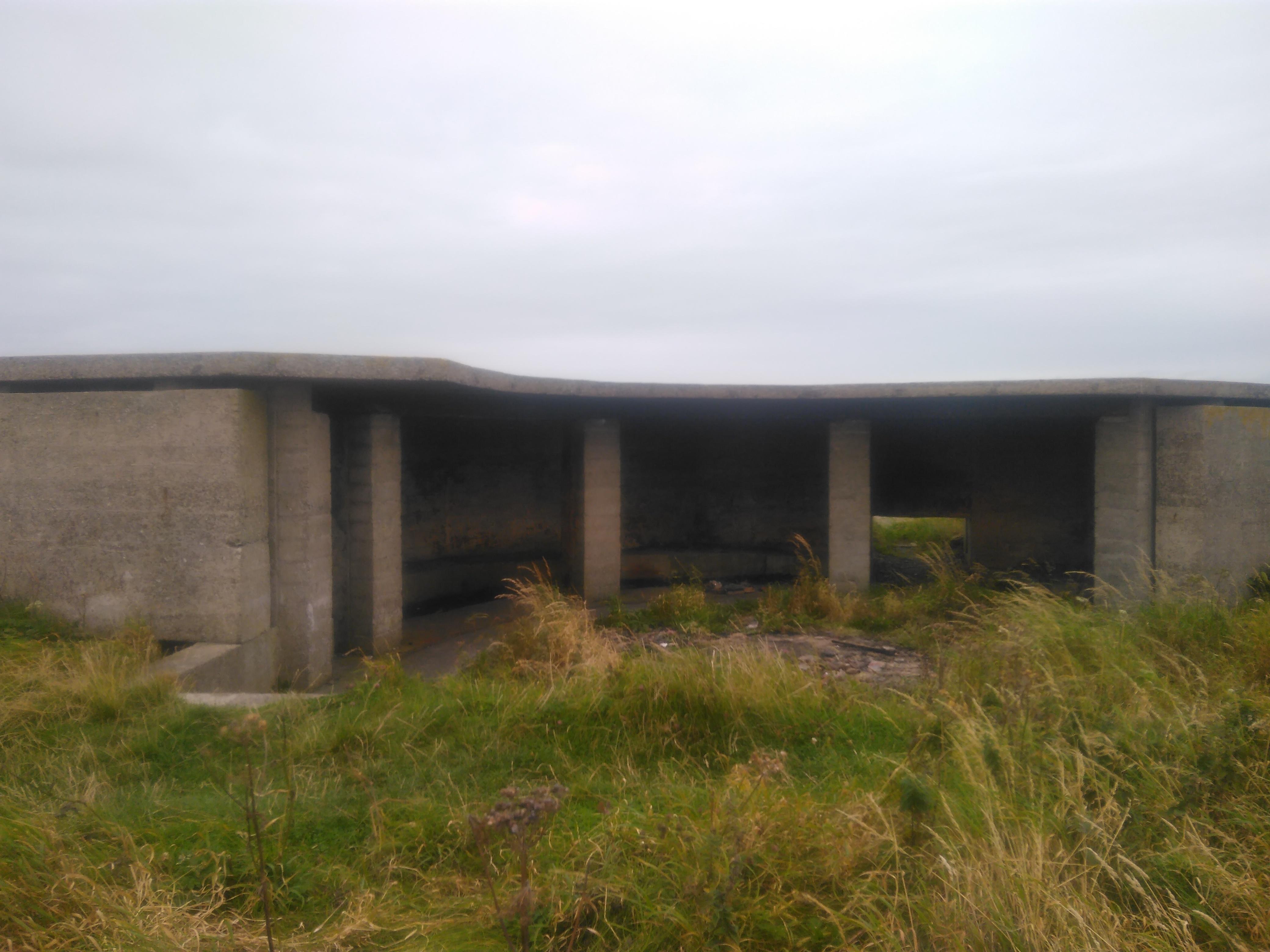 Links Battery emplacement