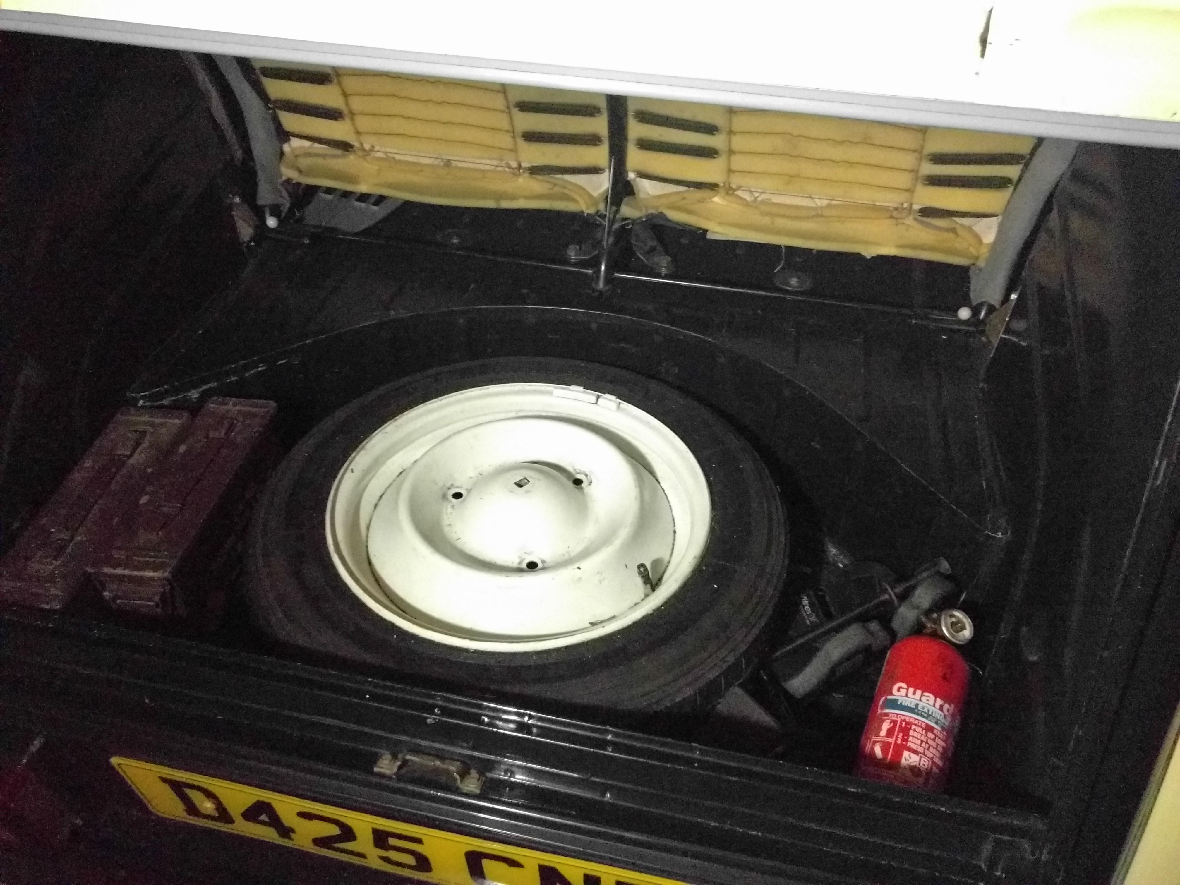 2CV boot